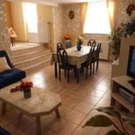 Retreat In Baugnez, Cleaning Included